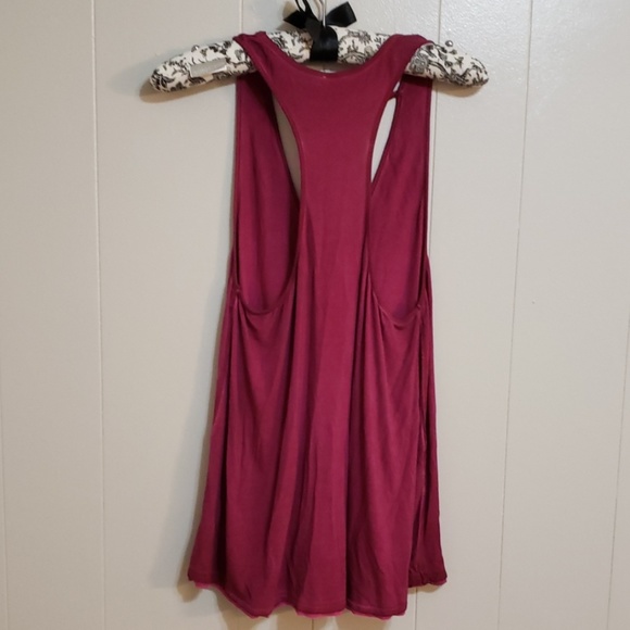 We the free tank - Picture 4 of 4